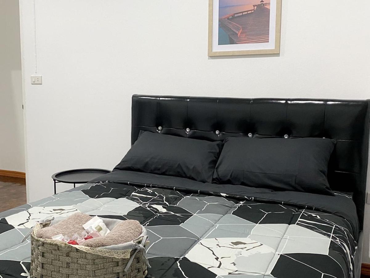 Boxsoon Nimman 2 # 4Beds 3Baths Villa Chiang Mai Dış mekan fotoğraf
